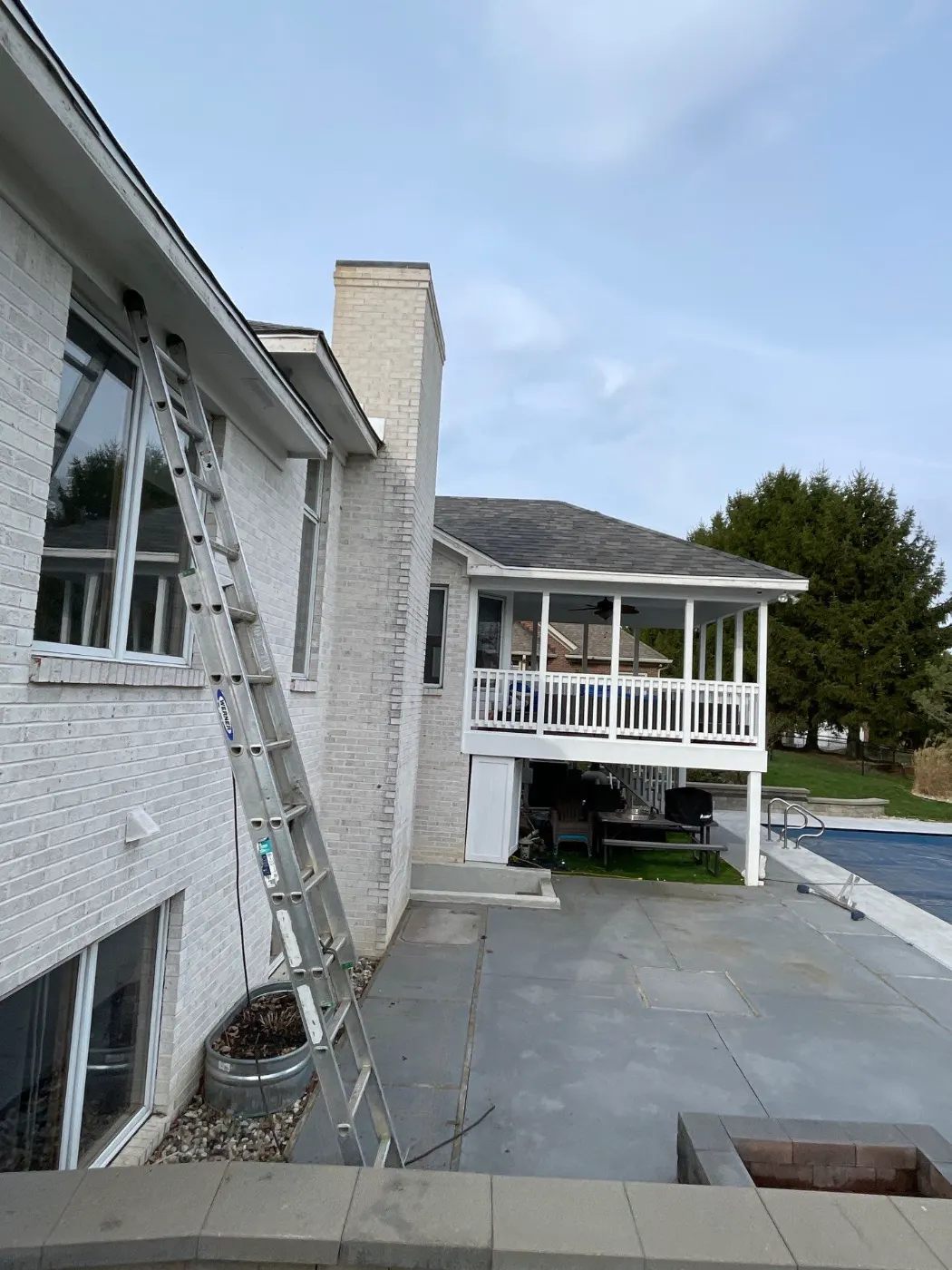 Bay window installation in New Whiteland